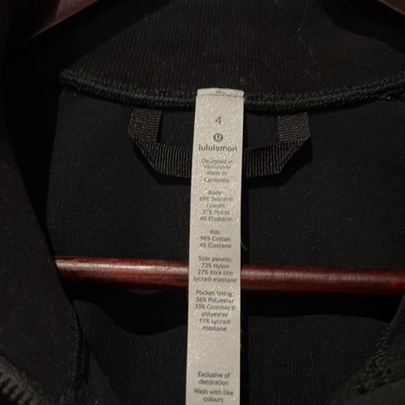Lululemon track jacket - Picture 3 of 6
